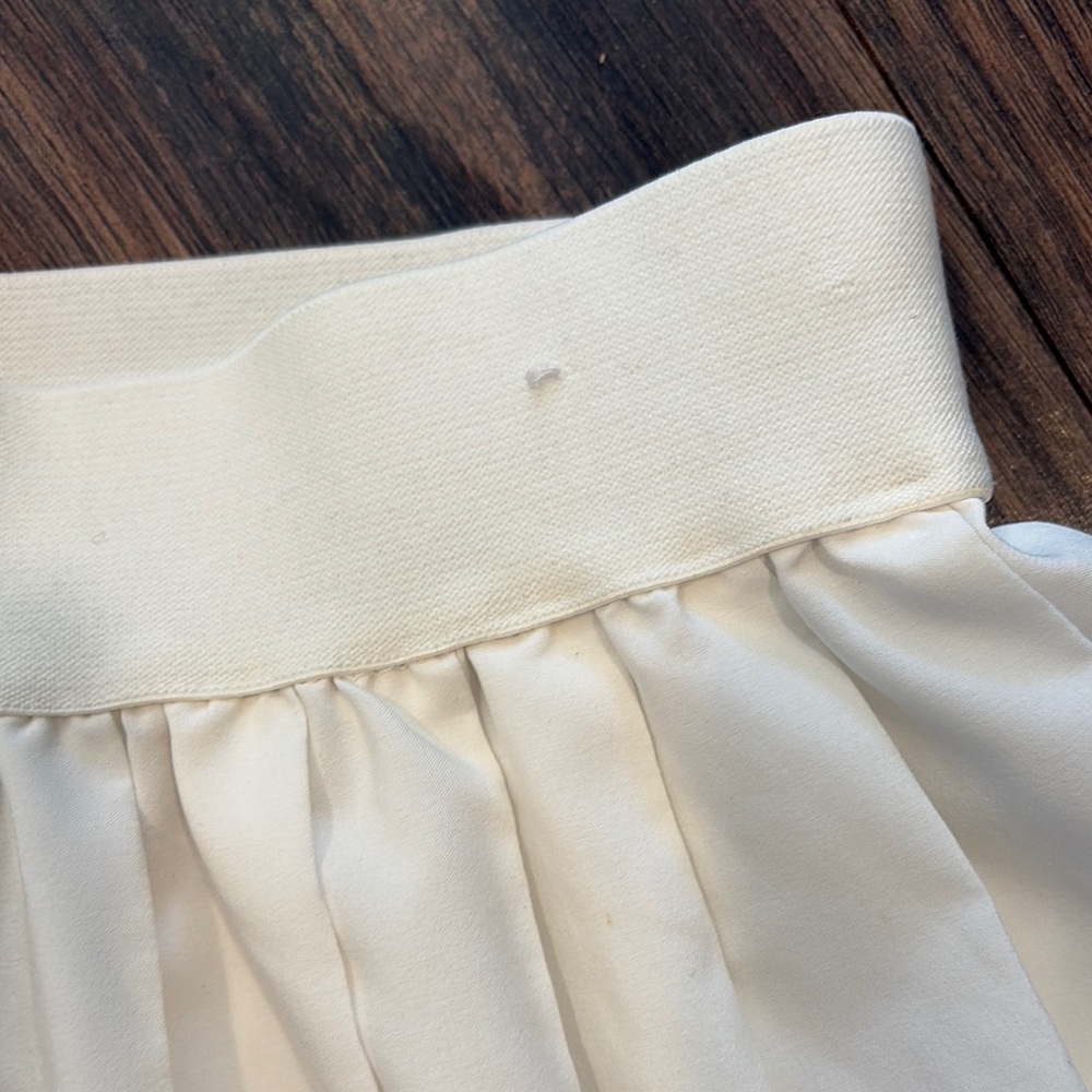 Simple White Pleated Skort -size Small - Picture 2 of 5